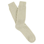 Escuyer men's cashmere crew socks in Ecru — mid-calf crew cut, premium cashmere and virgin wool blend, handmade in Portugal