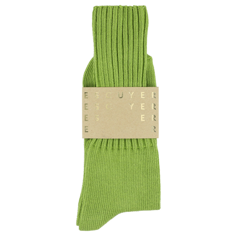 Men's ribbed crew socks in wood green, slub cotton, made in Portugal by Escuyer