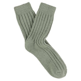 Escuyer women's cashmere crew socks in Light Green — mid-calf crew cut, premium cashmere and virgin wool blend, handmade in Portugal