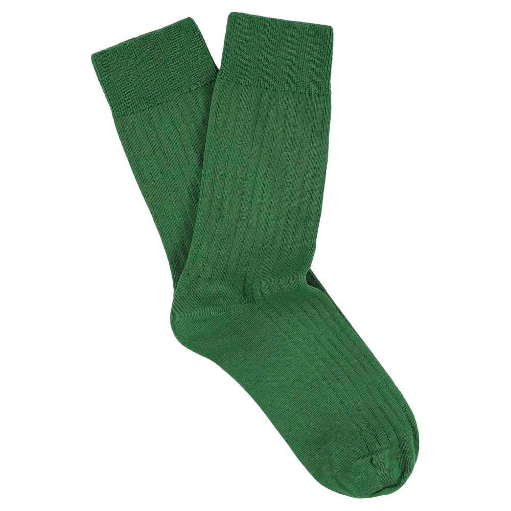 Escuyer Women Classic Ribbed Socks in Green – folded pair on white background