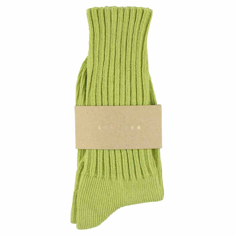 Women's ribbed crew socks in green banana, slub cotton, made in Portugal by Escuyer