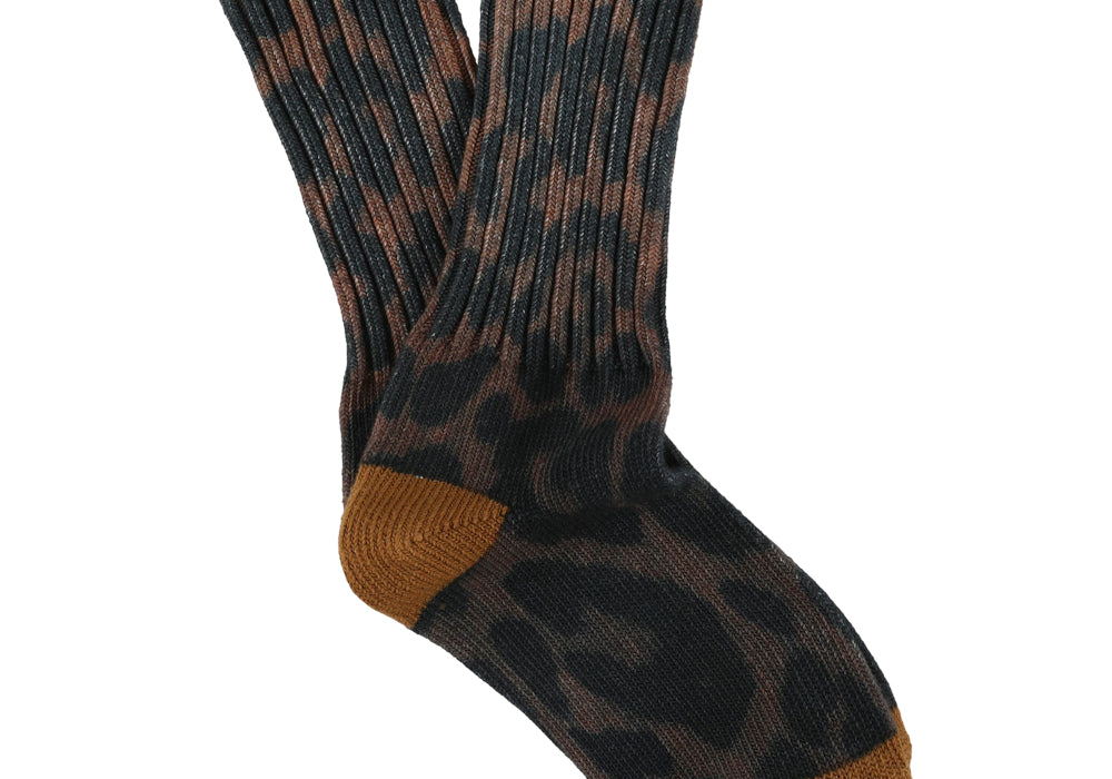 Men's leopard print crew socks in brown, slub cotton, made in Portugal by Escuyer