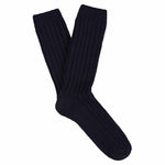 Escuyer men's cashmere crew socks in Navy — mid-calf crew cut, premium cashmere and virgin wool blend, handmade in Portugal