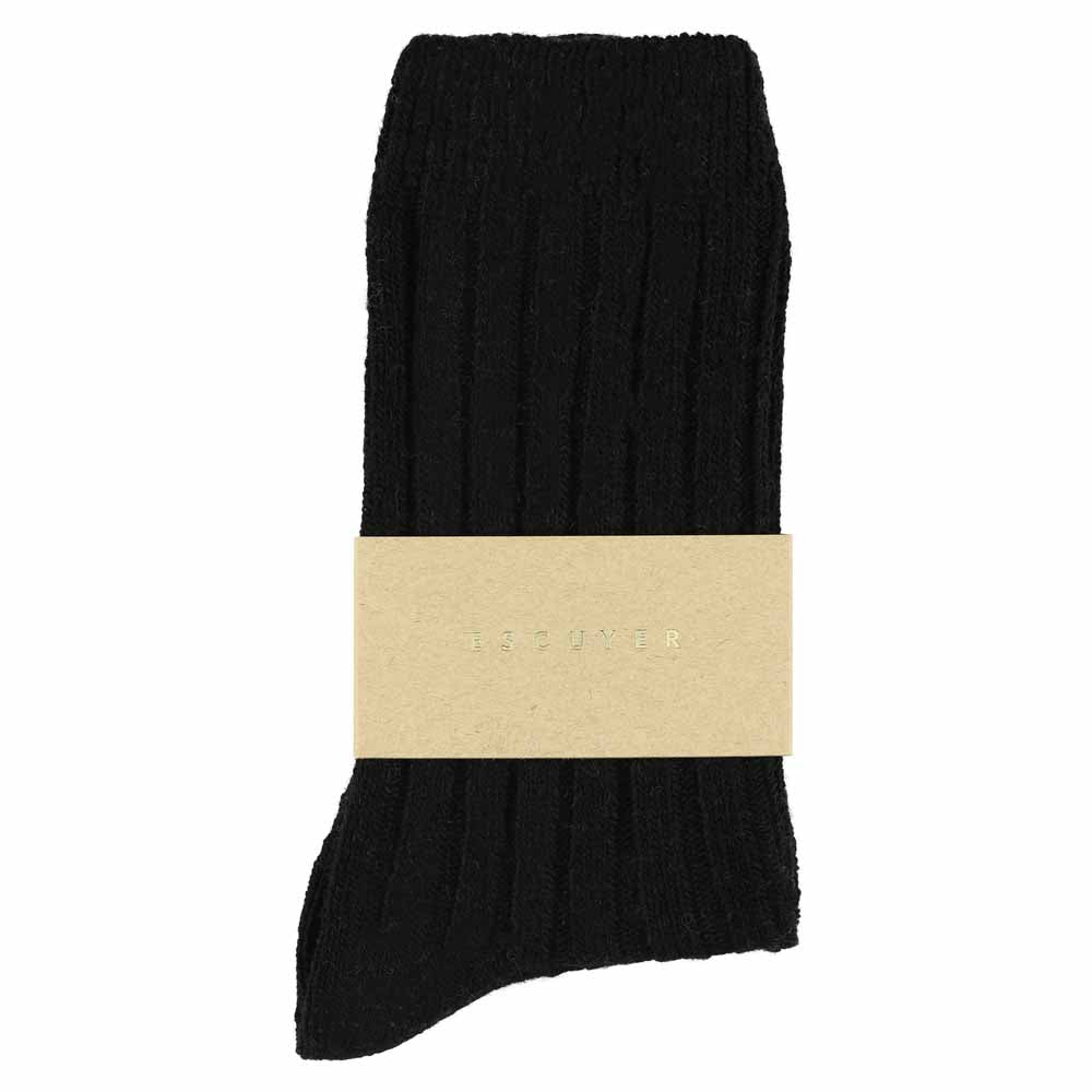 Close-up of Escuyer Black women's cashmere crew socks — 10% cashmere, 38% virgin wool, GRS certified recycled polyamide