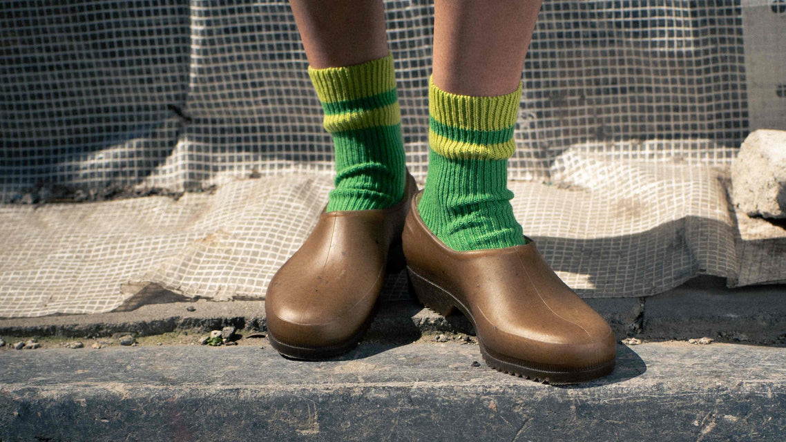 Green socks with yellow stripes made of italian wool and cashmere and produced in Portugal