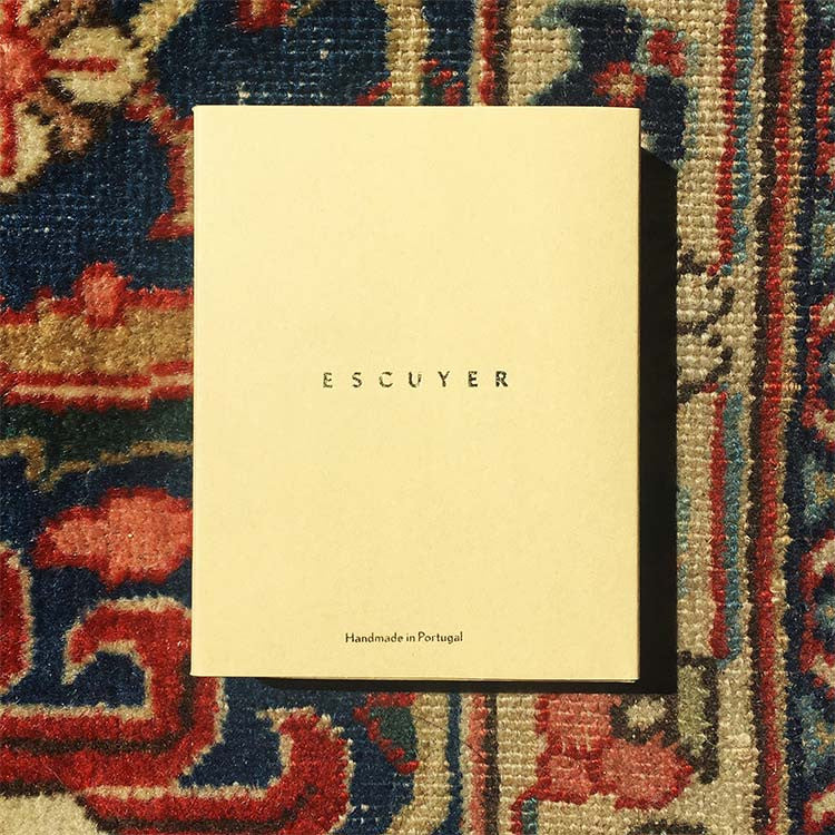 Escuyer green and cognac billfold wallet in presentation gift box — handmade in Portugal